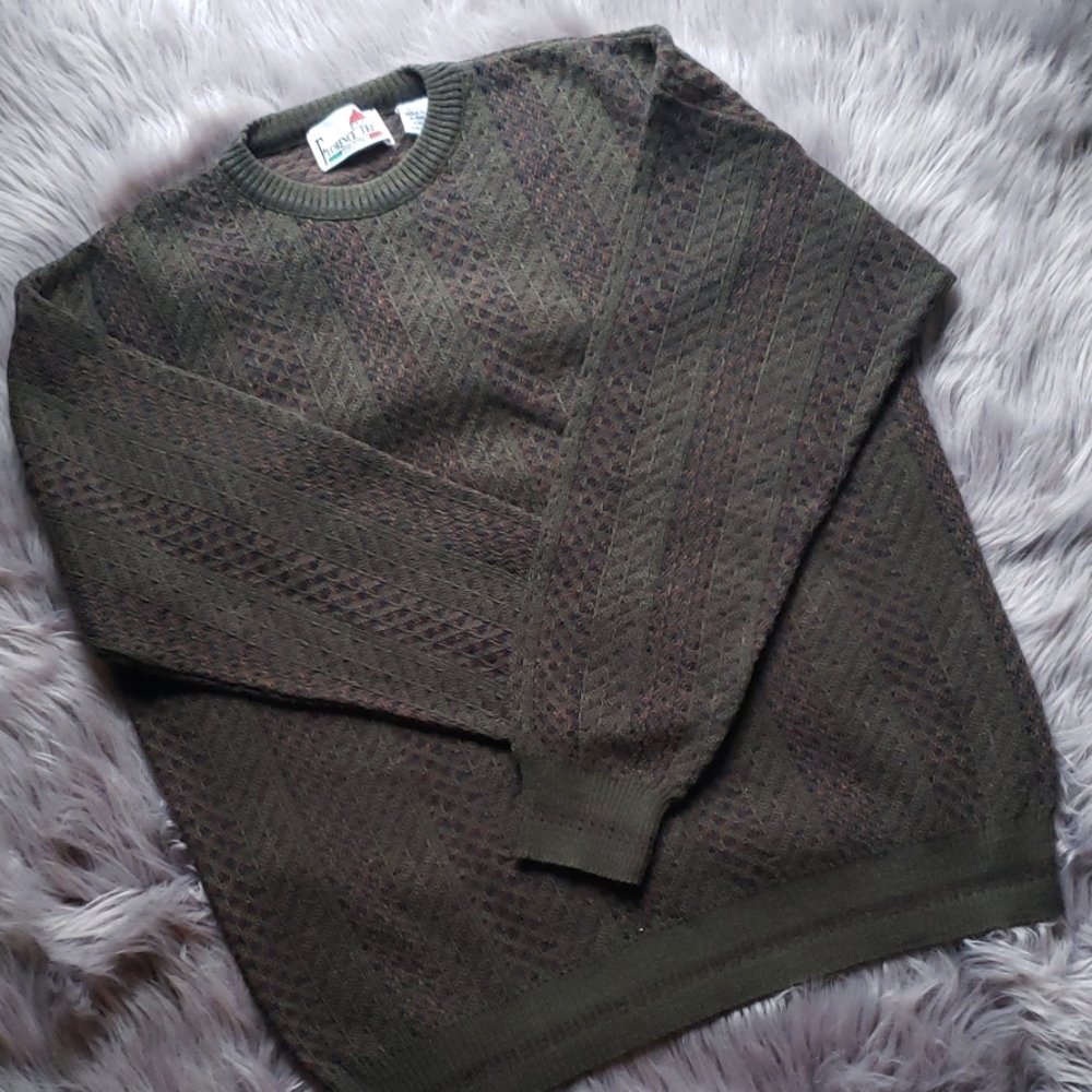 Mens Coogi like sweater